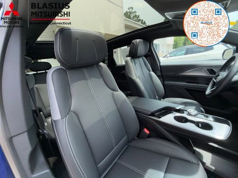 Used 2024 Cadillac Lyriq Tech w/ Driver Assist Package AWD/4WD image 74