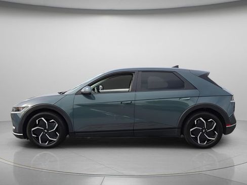Used 2024 Hyundai Ioniq 5 SEL RWD image 3