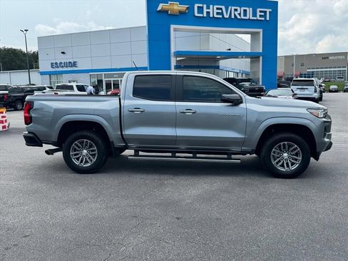 Used 2024 Chevrolet Colorado LT w/ LT Convenience Package II RWD image 2
