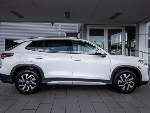 New 2026 Volkswagen Tiguan S FWD image 3