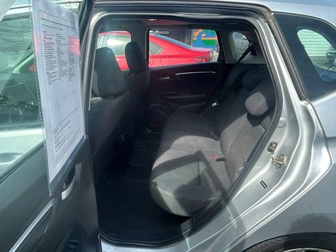 Used 2015 Honda Fit EX image 28