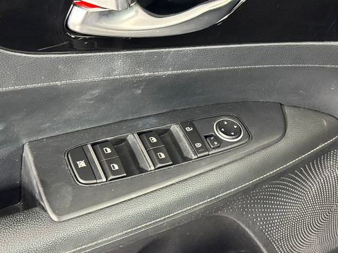 Used 2019 Kia Forte S image 10