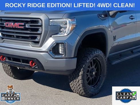 Used 2021 GMC Sierra 1500 AT4 w/ AT4 Premium Package image 10