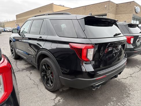 Used 2023 Ford Explorer ST w/ Equipment Group 401A AWD/4WD image 5