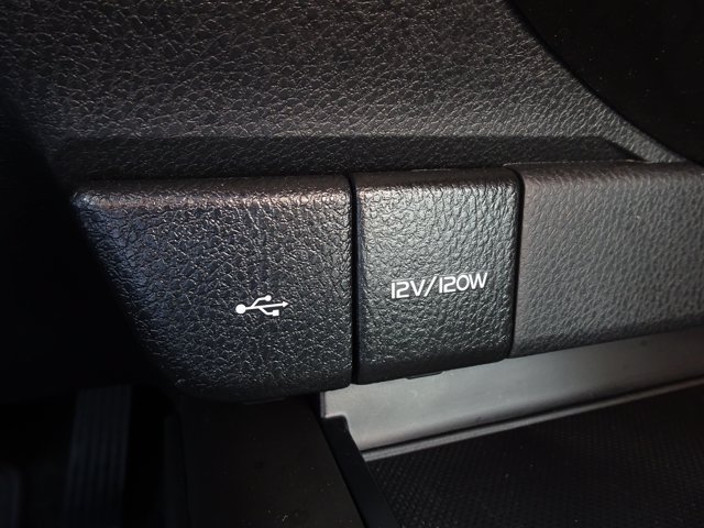 Used 2023 Toyota Camry SE w/ Convenience Package FWD image 30