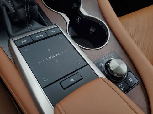 Used 2022 Lexus RX 350L Premium w/ Premium Package AWD/4WD image 28