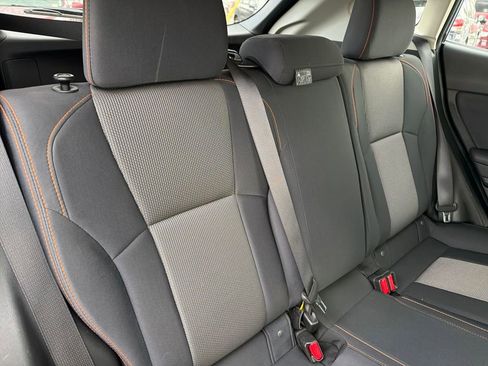 Used 2022 Subaru Crosstrek 2.0i Premium image 31