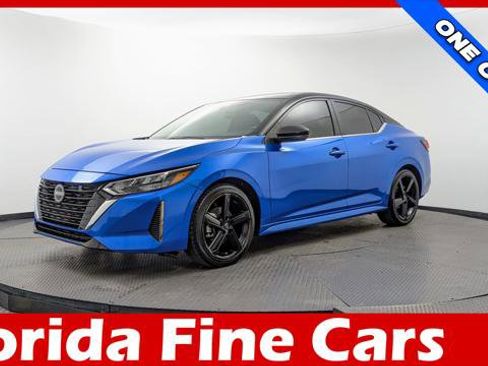 Used 2024 Nissan Sentra SR FWD image 1