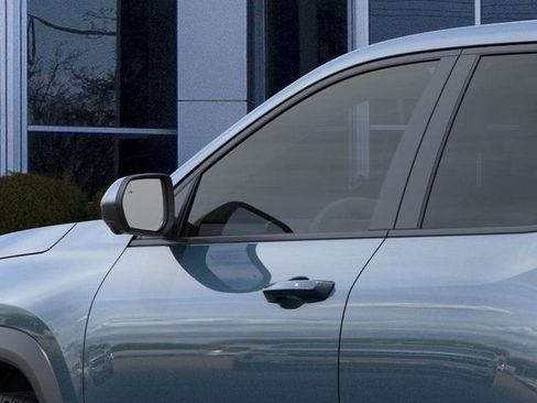 New 2026 Chevrolet Equinox LT FWD image 12