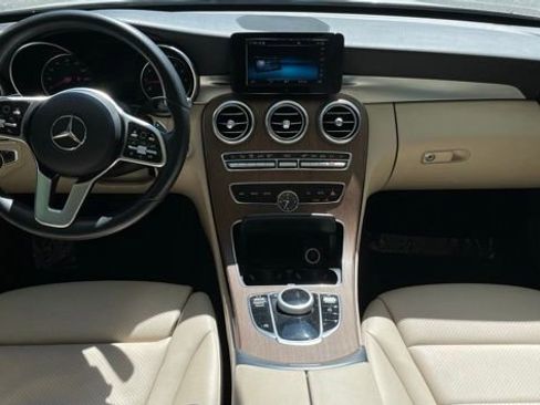 Used 2019 Mercedes-Benz C 300 Sedan w/ Premium Package image 16