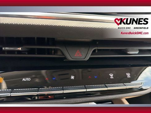 New 2026 Buick Envision Preferred image 27