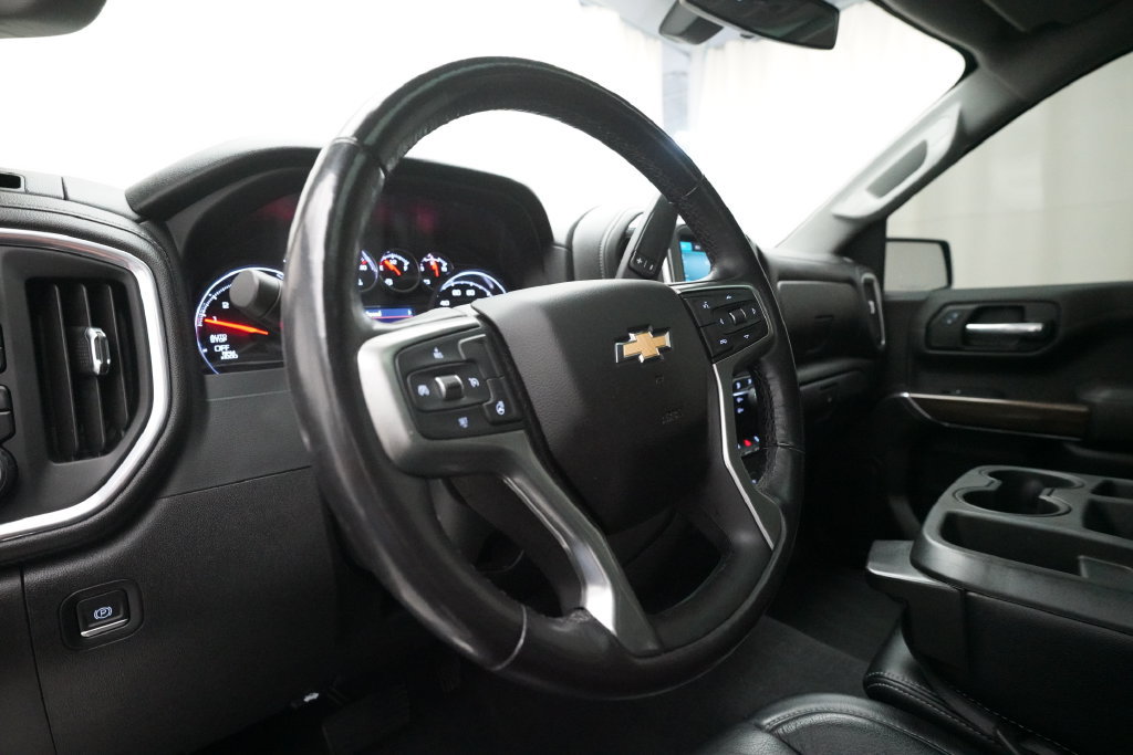 Used 2021 Chevrolet Silverado 1500 LT w/ Bed Protection Package AWD/4WD image 8