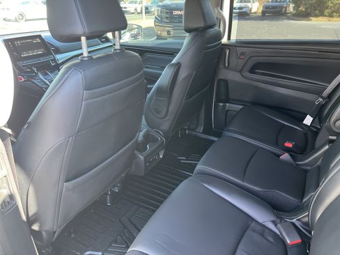 Certified 2023 Honda Odyssey Touring image 18
