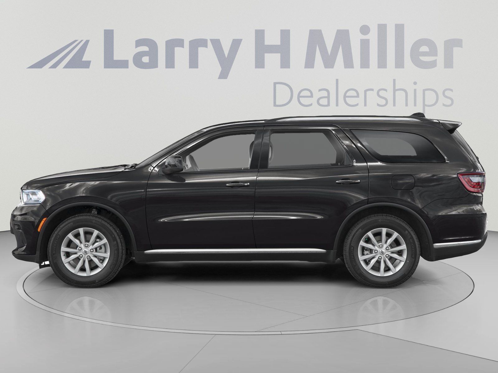 Used 2024 Dodge Durango GT AWD/4WD image 4