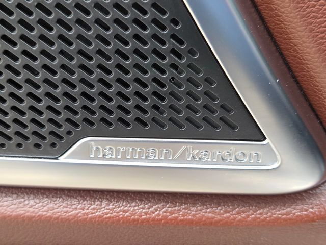 Used 2024 Kia Telluride SX Prestige AWD/4WD image 18