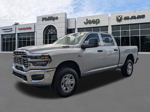 New 2026 RAM 2500 Tradesman w/ Chrome Appearance Group AWD/4WD image 8