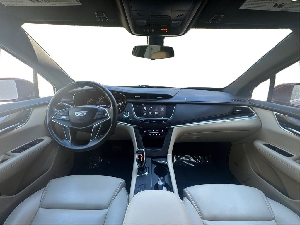 Used 2017 Cadillac XT5 FWD image 14