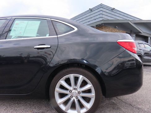 Used 2013 Buick Verano FWD image 27