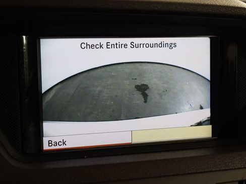 Used 2011 Mercedes-Benz E 550 Cabriolet image 31