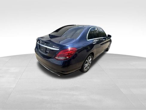 Used 2017 Mercedes-Benz C 300 4MATIC Sedan image 6