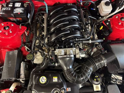 Used 2005 Ford Mustang GT Premium image 63