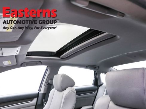 Used 2019 Honda Accord EX image 34