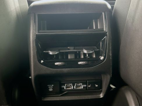 Used 2024 Jeep Grand Cherokee Limited 4xe AWD/4WD image 28