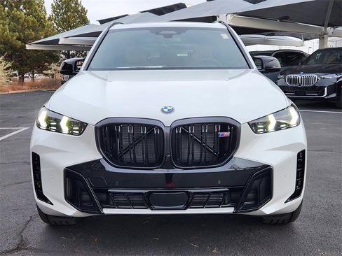 New 2026 BMW X5 M60i image 6