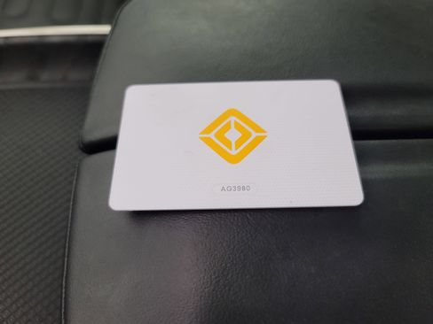 Used 2022 Rivian R1T Adventure image 29