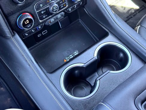 Used 2024 Chevrolet Tahoe Premier image 28