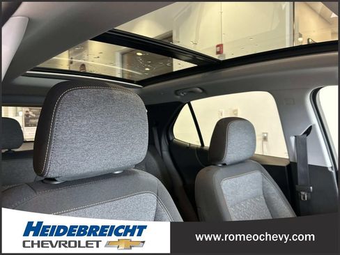 Used 2024 Chevrolet Equinox LT image 34