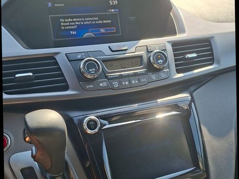 Used 2016 Honda Odyssey EX-L image 13