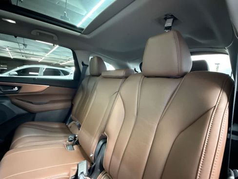 Used 2024 Acura MDX w/ Technology Package FWD image 22