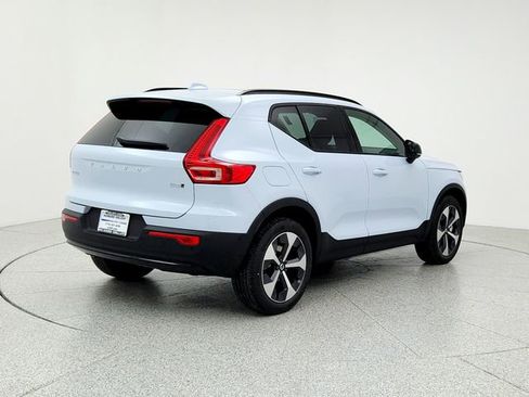 New 2026 Volvo XC40 B5 Plus w/ Protection Package Premier image 5