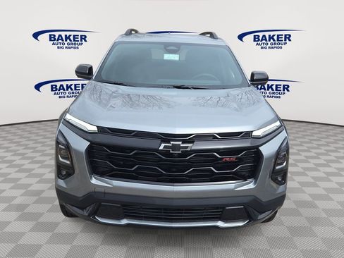 New 2026 Chevrolet Equinox RS FWD image 2