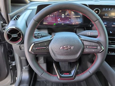 New 2026 Chevrolet Equinox EV RS image 18