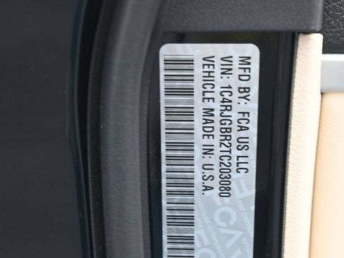 Used 2026 Jeep Grand Cherokee Limited RWD image 17