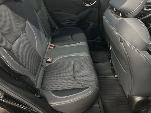Used 2023 Subaru Forester Premium AWD/4WD image 29