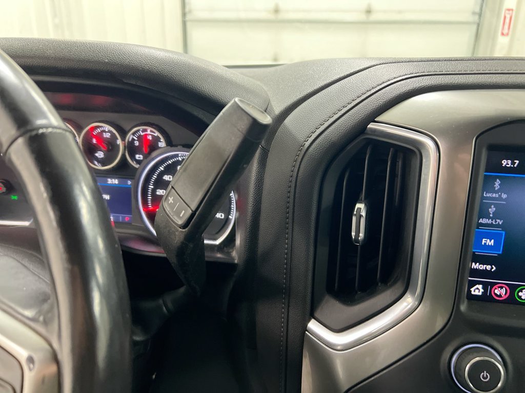Used 2020 Chevrolet Silverado 1500 LT w/ All-Star Edition AWD/4WD image 17