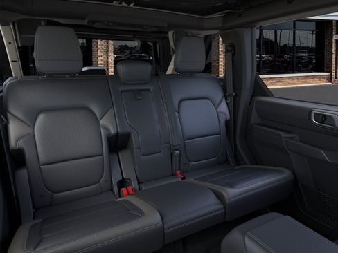 New 2026 Ford Bronco Outer Banks AWD/4WD image 11