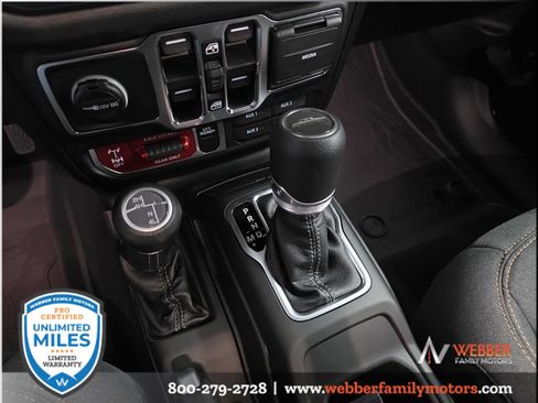 New 2026 Jeep Gladiator Sport AWD/4WD image 13