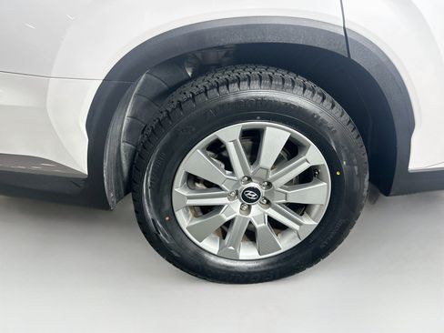 Used 2025 Hyundai Palisade SEL FWD image 11