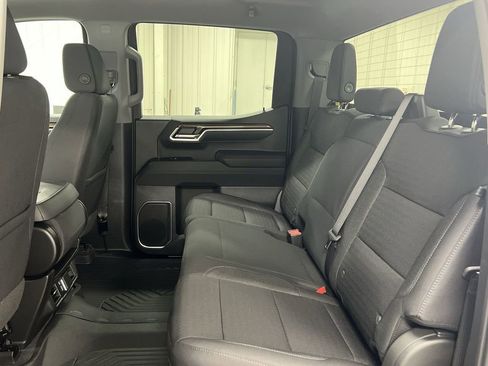 Used 2022 Chevrolet Silverado 1500 RST AWD/4WD image 22