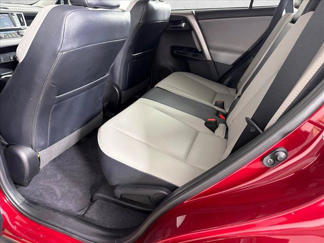 Used 2018 Toyota RAV4 Limited FWD image 22