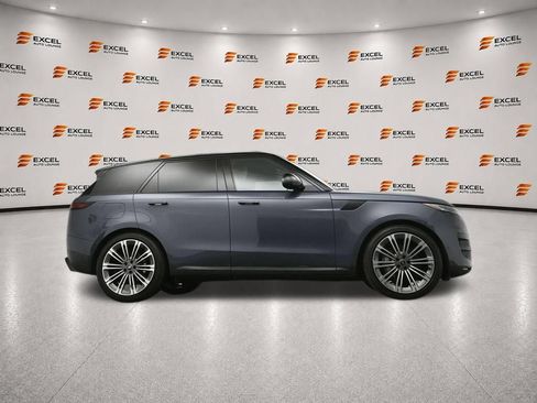 Used 2024 Land Rover Range Rover Sport SE AWD/4WD image 52