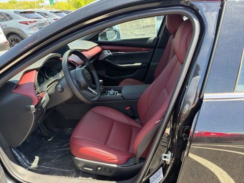 New 2026 MAZDA MAZDA3 2.5 S Hatchback w/ Premium Pkg FWD image 11