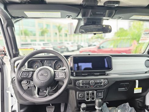 New 2026 Jeep Gladiator Sport image 25