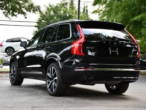 Used 2023 Volvo XC90 B6 Plus w/ Protection Package AWD/4WD image 5