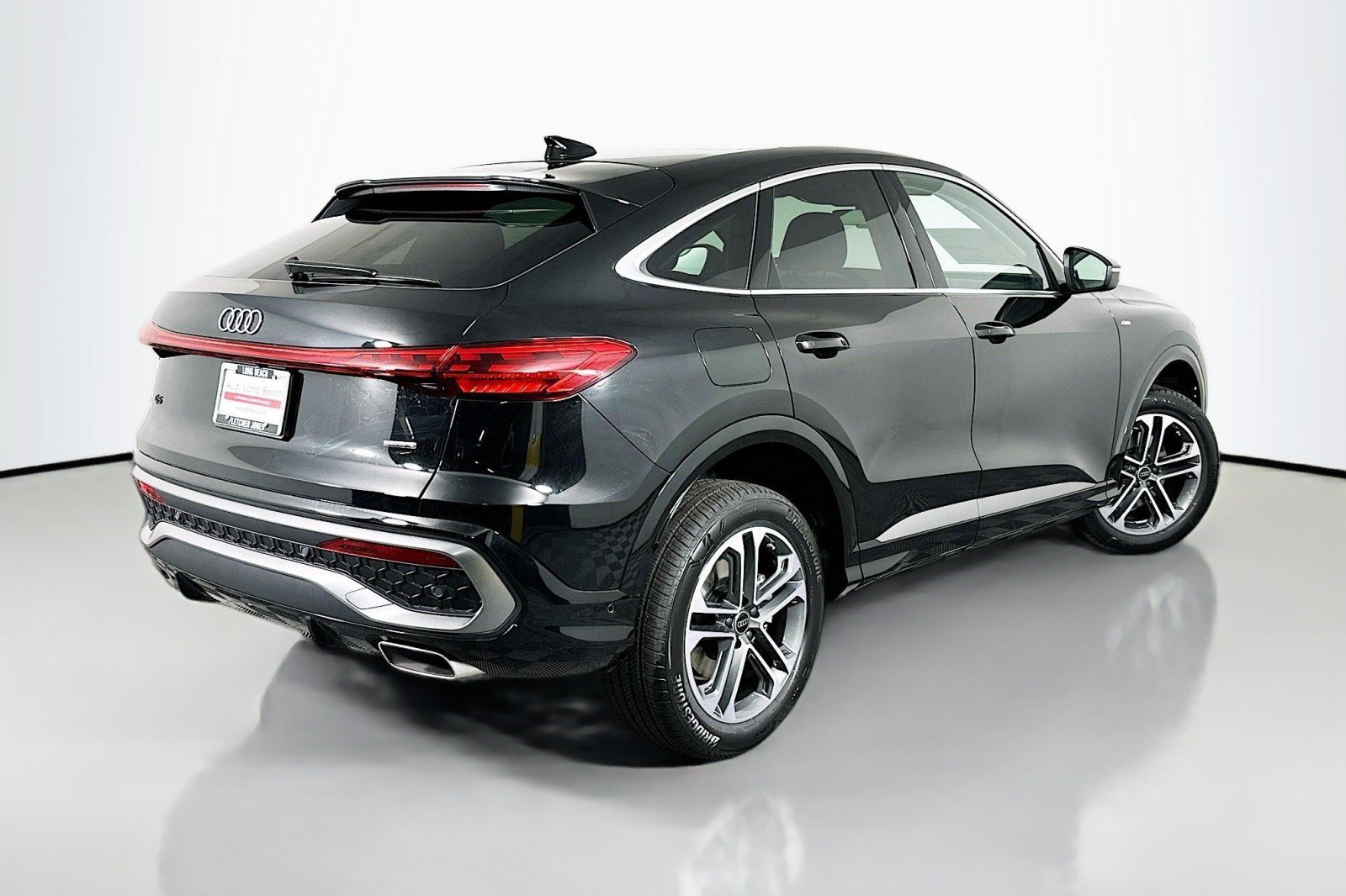 New 2026 Audi Q5 Premium AWD/4WD image 13