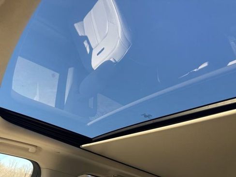 Used 2021 Ford Expedition Max Platinum image 12